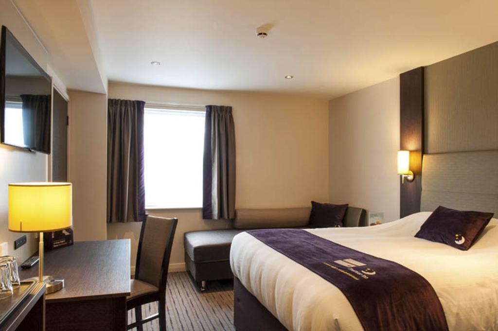 Premier Inn Edinburgh A1 - Newcraighall Exterior photo
