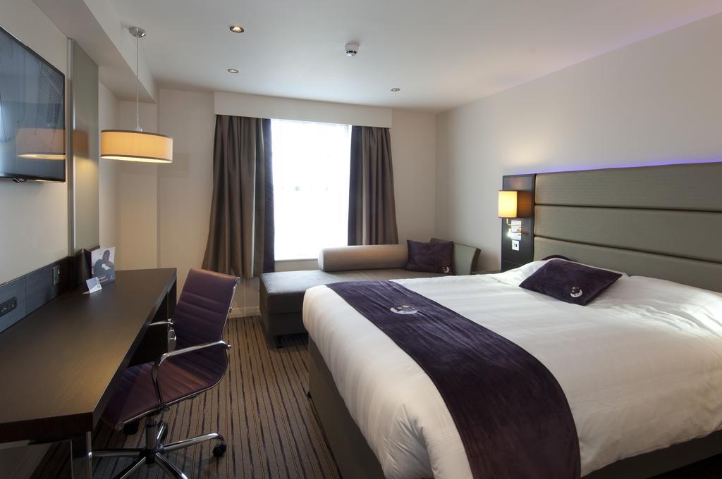 Premier Inn Edinburgh A1 - Newcraighall Exterior photo
