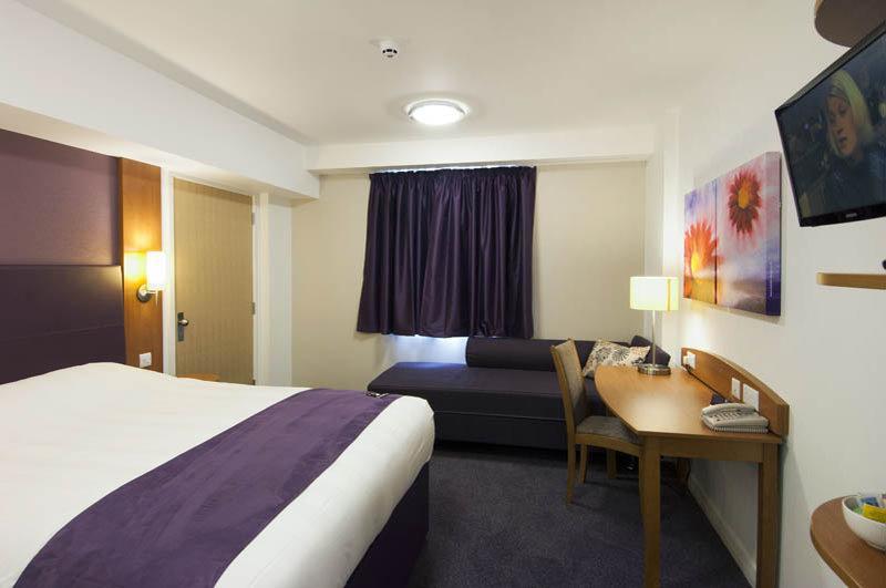 Premier Inn Edinburgh A1 - Newcraighall Exterior photo